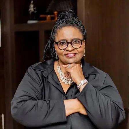 Portrait of Menesia Muinjo